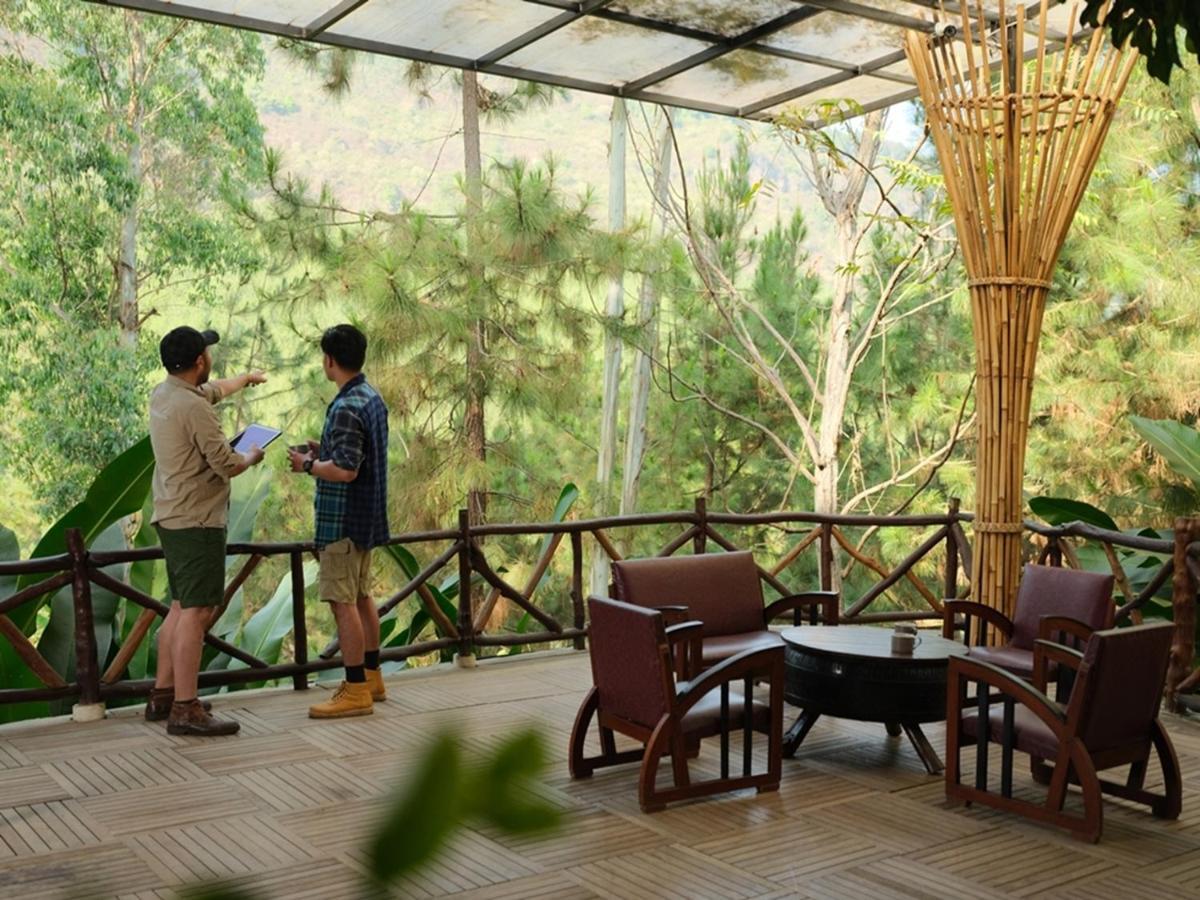 The Lodge Maribaya Cikareumbi Екстер'єр фото
