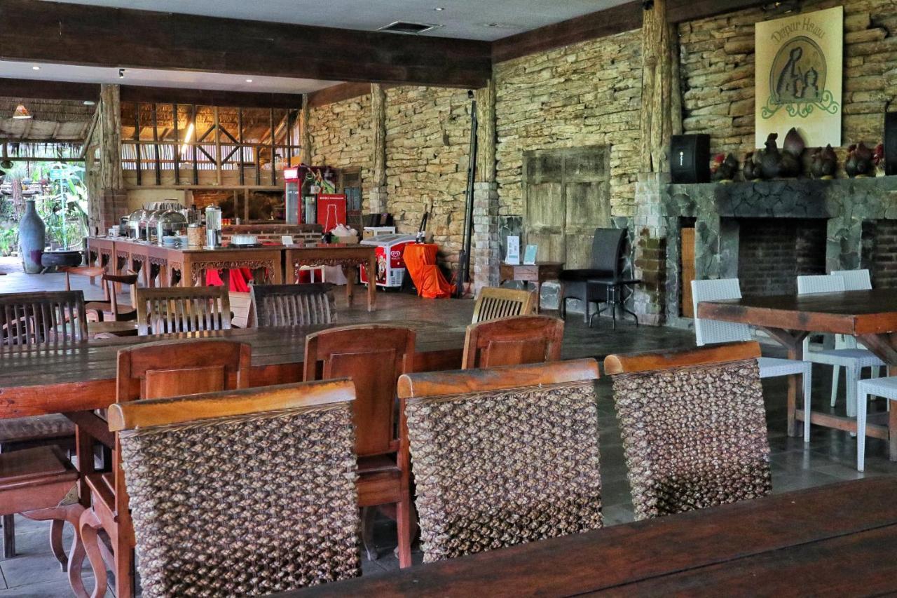 The Lodge Maribaya Cikareumbi Екстер'єр фото