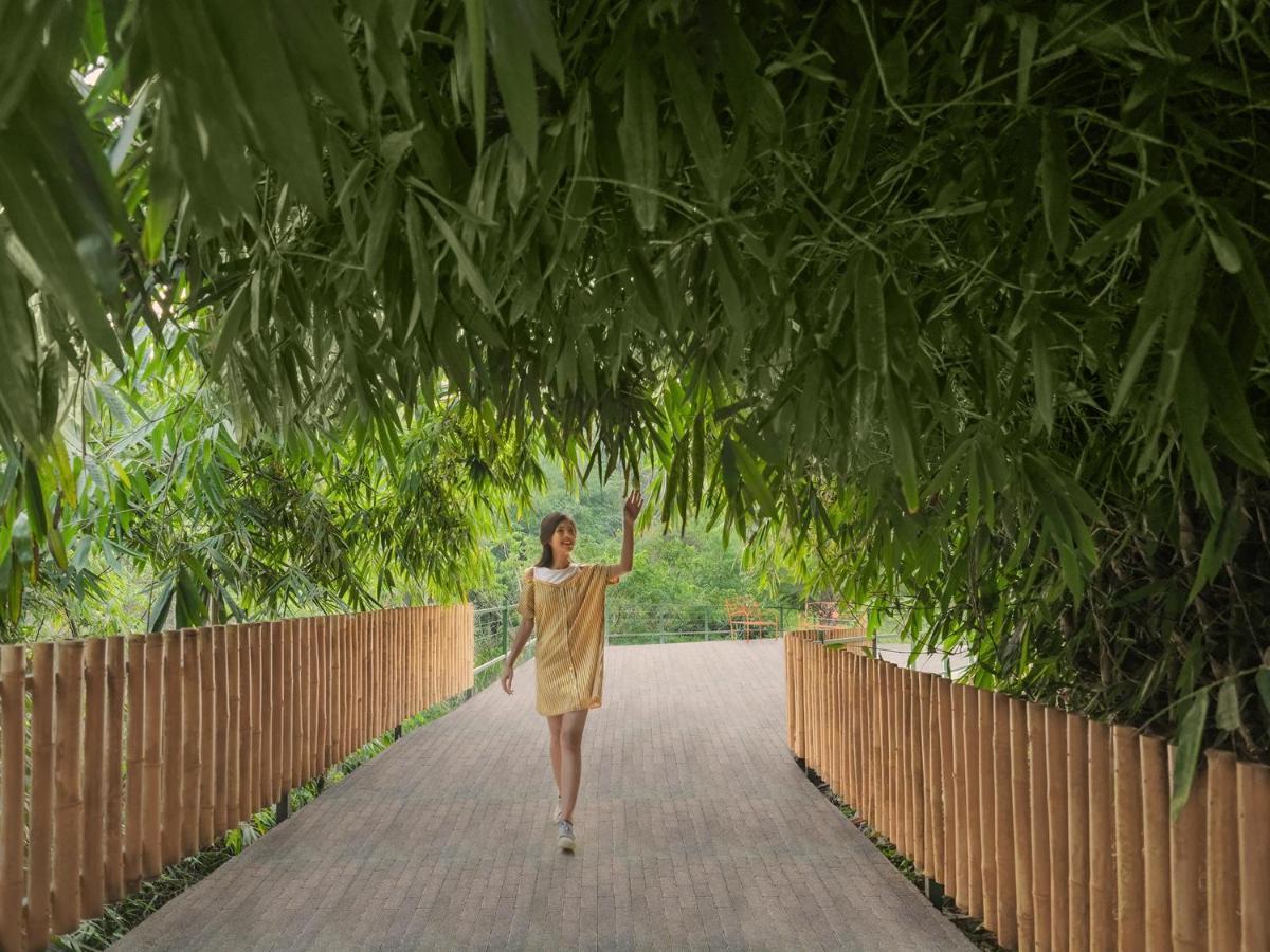 The Lodge Maribaya Cikareumbi Екстер'єр фото