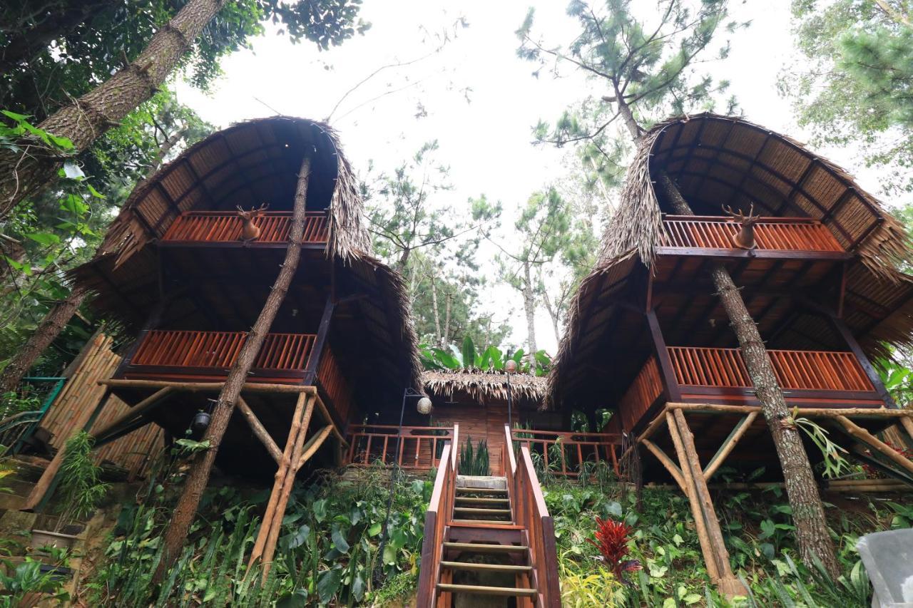 The Lodge Maribaya Cikareumbi Екстер'єр фото